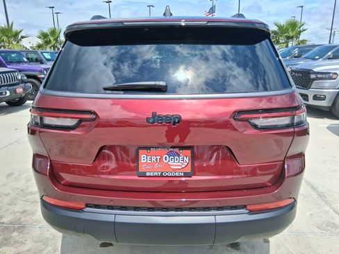 New 2026 Jeep Grand Cherokee L 2WD image 6