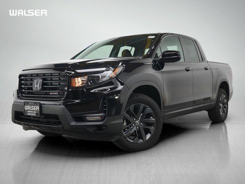 Used 2023 Honda Ridgeline Sport image 1