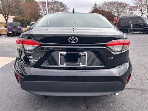 Used 2023 Toyota Corolla LE image 4