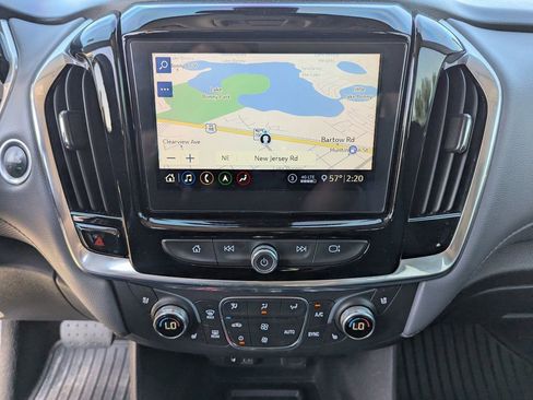 Used 2020 Chevrolet Traverse Premier image 20