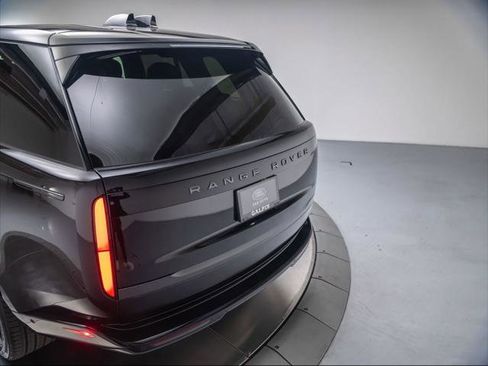 New 2026 Land Rover Range Rover SE AWD/4WD image 30