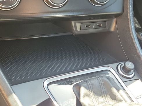 Used 2021 Volkswagen Jetta S image 14