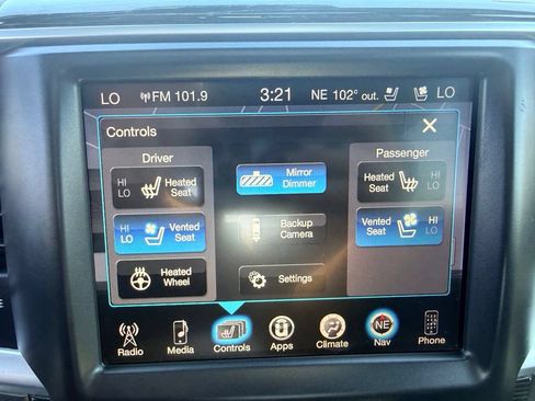 Used 2017 RAM 1500 Limited AWD/4WD image 32