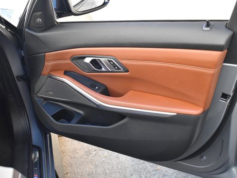 Used 2022 BMW M3 w/ Parking Assistance Package image 25