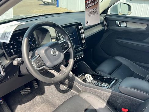 Used 2019 Volvo XC40 T5 Inscription AWD/4WD image 15