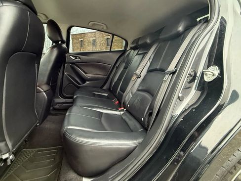 Used 2017 MAZDA MAZDA3 Touring image 28