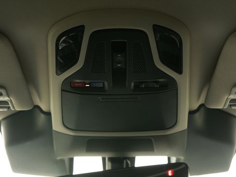 Used 2023 Subaru Outback Limited image 34