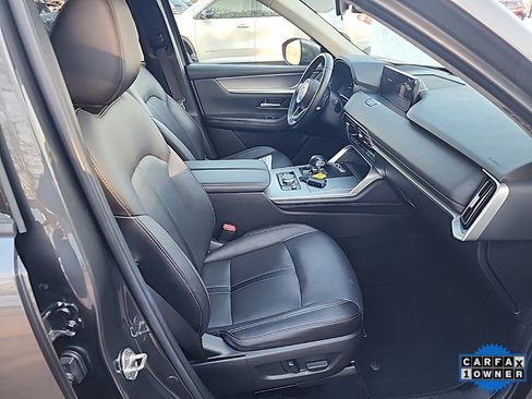 Used 2024 MAZDA CX-90 3.3 Turbo w/ Preferred Plus image 28