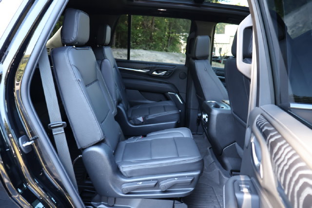 Used 2023 GMC Yukon Denali AWD/4WD image 26