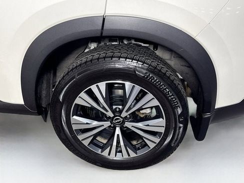 Certified 2023 Nissan Rogue SV w/ SV Premium B Package AWD/4WD image 26