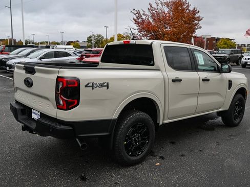New 2025 Ford Ranger XLT w/ Black Appearance Package image 4