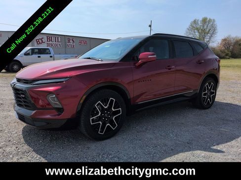 Used 2023 Chevrolet Blazer RS AWD/4WD image 8