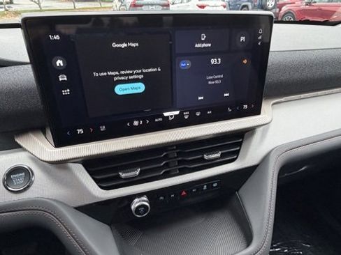 New 2026 Ford Explorer Active image 16