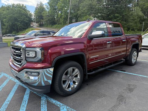 Used 2018 GMC Sierra 1500 SLT AWD/4WD image 3