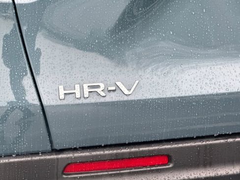 Certified 2023 Honda HR-V LX image 27