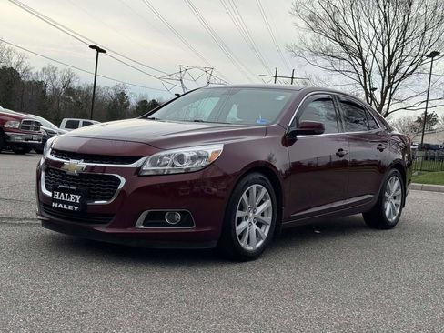 Used 2015 Chevrolet Malibu LT image 23