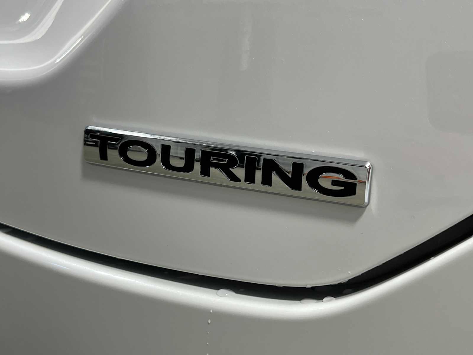 New 2026 Honda Pilot Touring image 6