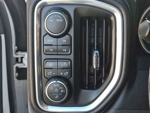 Used 2023 Chevrolet Silverado 3500 High Country w/ Z71 Off-Road Package image 25