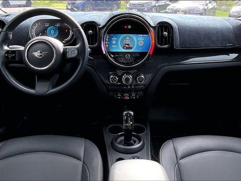 Certified 2024 MINI Cooper Countryman image 17