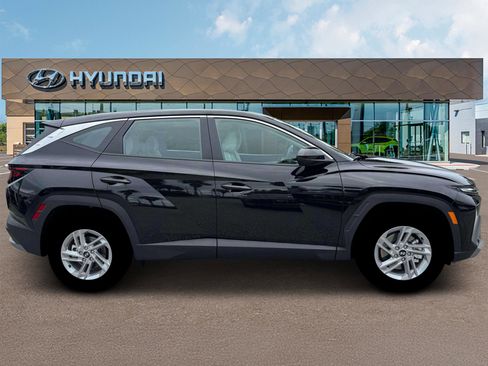 New 2026 Hyundai Tucson SE FWD image 9