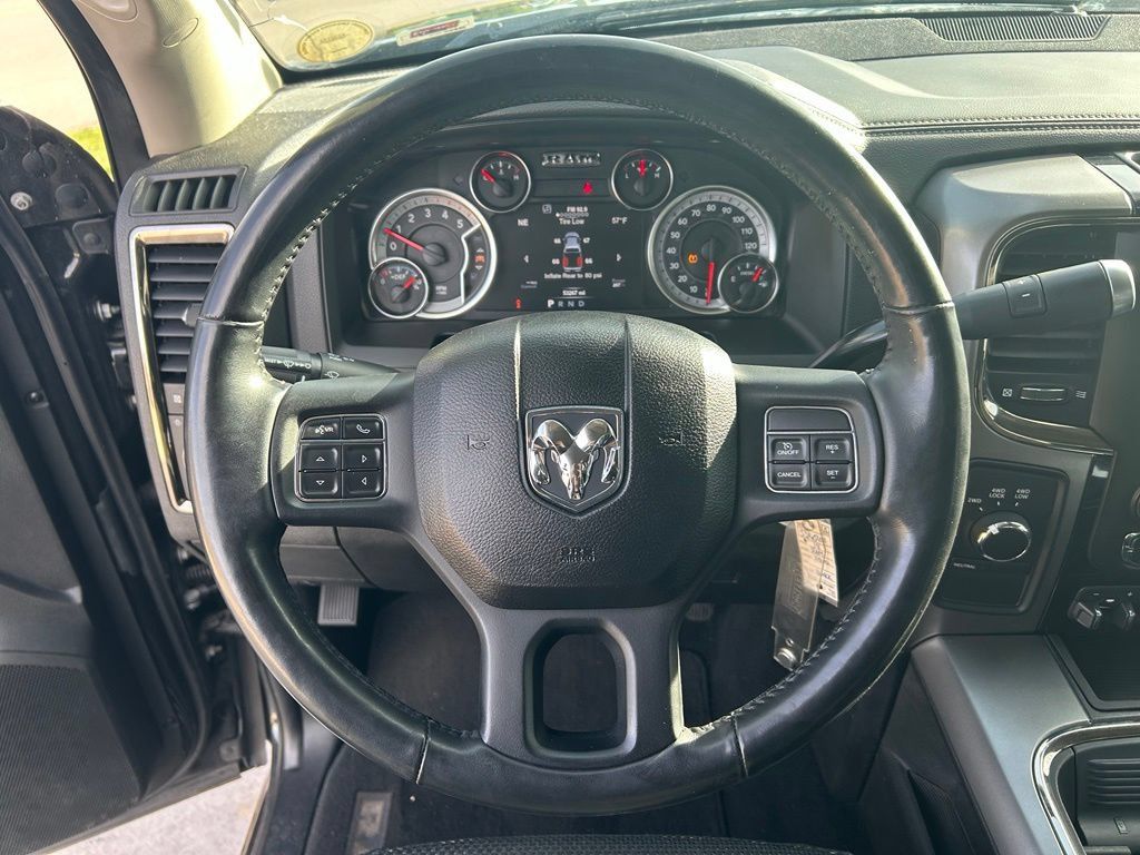 Used 2018 RAM 2500 Big Horn w/ Sport Appearance Group AWD/4WD image 14