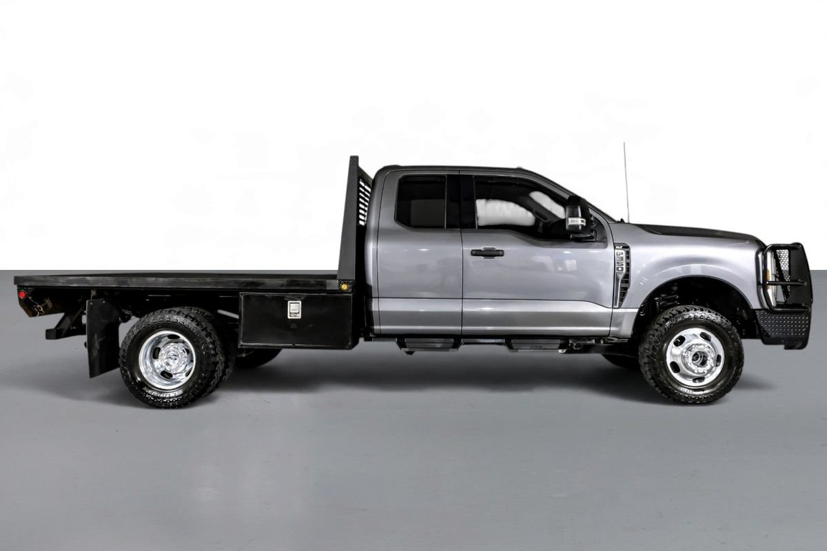 Used 2024 Ford F350 XLT AWD/4WD image 5