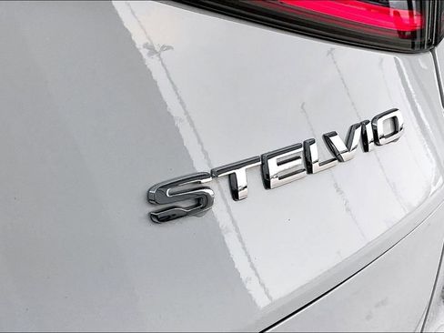 Used 2025 Alfa Romeo Stelvio Sprint w/ Veloce Package image 42