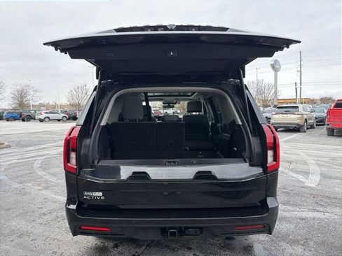 Used 2025 Ford Expedition Active image 5