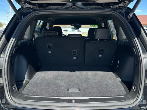 New 2025 Jeep Grand Cherokee Limited w/ Trailer Tow Package image 11