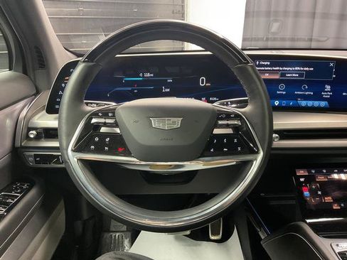 Used 2026 Cadillac Vistiq Sport w/ LPO, Floor Liner Package AWD/4WD image 16