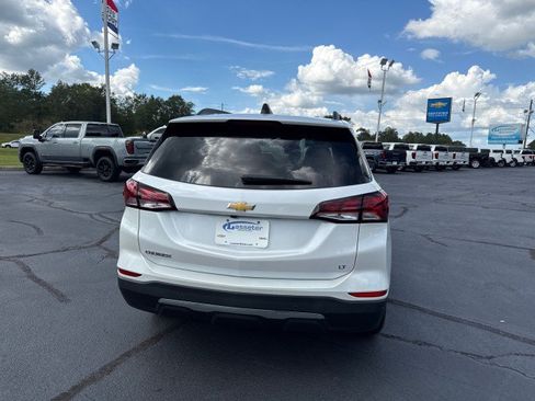 Used 2024 Chevrolet Equinox LT FWD image 4