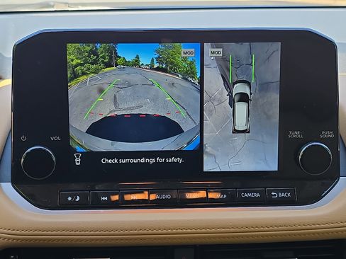 Certified 2023 Nissan Rogue Platinum FWD image 23