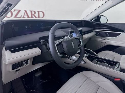 New 2026 Lincoln Nautilus Reserve w/ Jet Appearance Package AWD/4WD image 10