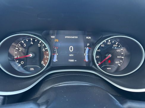 Used 2021 Jeep Compass Latitude image 17