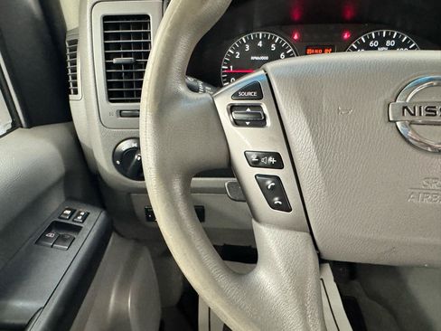 Used 2014 Nissan NV 3500 SV w/ Technology Package RWD image 21