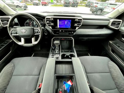 Used 2022 Toyota Tundra SR5 image 21