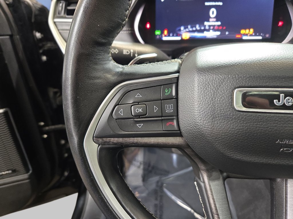 Used 2022 Jeep Grand Cherokee L Limited w/ Luxury Tech Group II AWD/4WD image 24