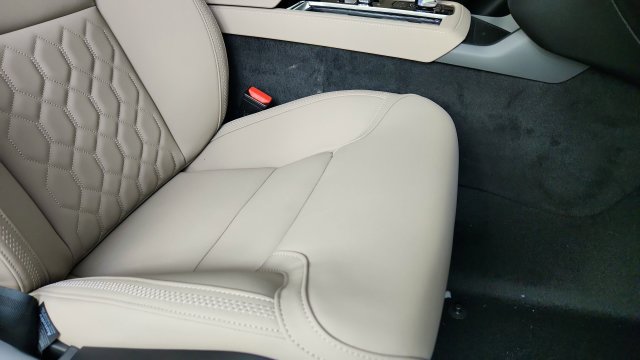 New 2026 Volvo XC90 T8 Plus w/ Protection Package Premier AWD/4WD image 38