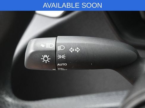 Used 2025 Toyota Corolla LE FWD image 17