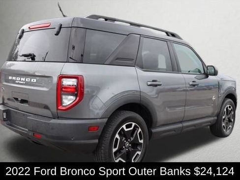 Used 2022 Ford Bronco Sport Outer Banks w/ Tech Package AWD/4WD image 10