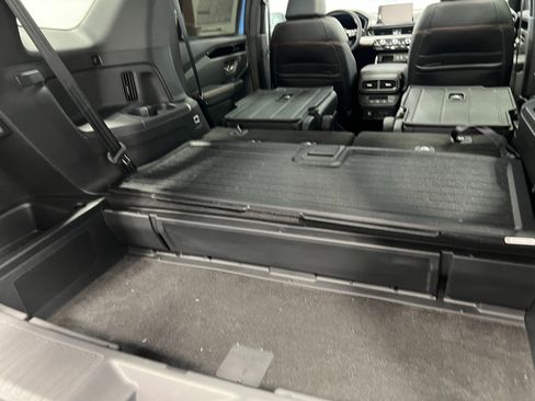 New 2025 Honda Pilot TrailSport image 30