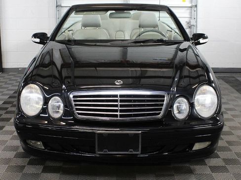 Used 2001 Mercedes-Benz CLK 320 Cabriolet image 4