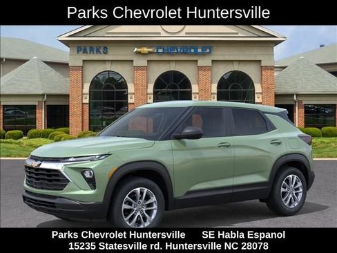 New 2026 Chevrolet TrailBlazer LS w/ LS Convenience Package FWD image 3
