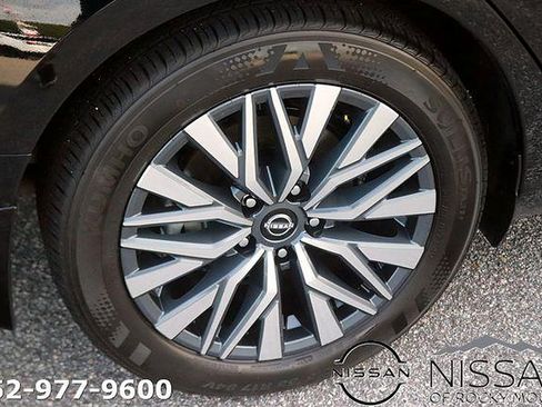 Certified 2025 Nissan Altima 2.5 SV w/ SV Premium Package FWD image 8