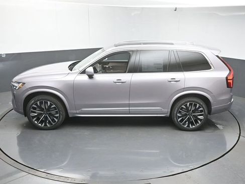 New 2026 Volvo XC90 B6 Ultra w/ Protection Package Premier image 46