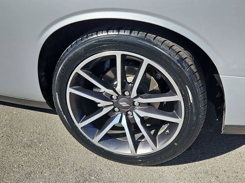 Used 2022 Dodge Challenger R/T w/ Plus Package image 13