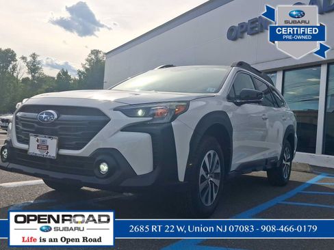 Used 2025 Subaru Outback Premium AWD/4WD image 4