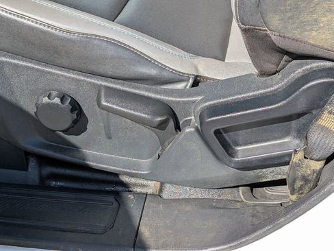 Used 2022 Ford Bronco Black Diamond image 16