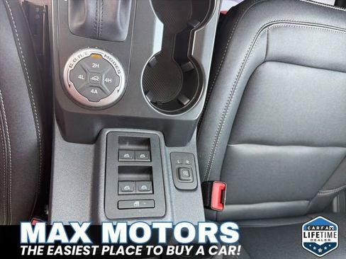 New 2026 Ford Bronco Badlands image 43