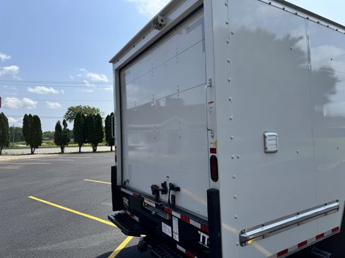 Used 2023 Ford E-350 and Econoline 350 Super Duty w/ Driver's Safety Package RWD image 34
